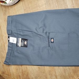 Dickies Loose Fit Shorts